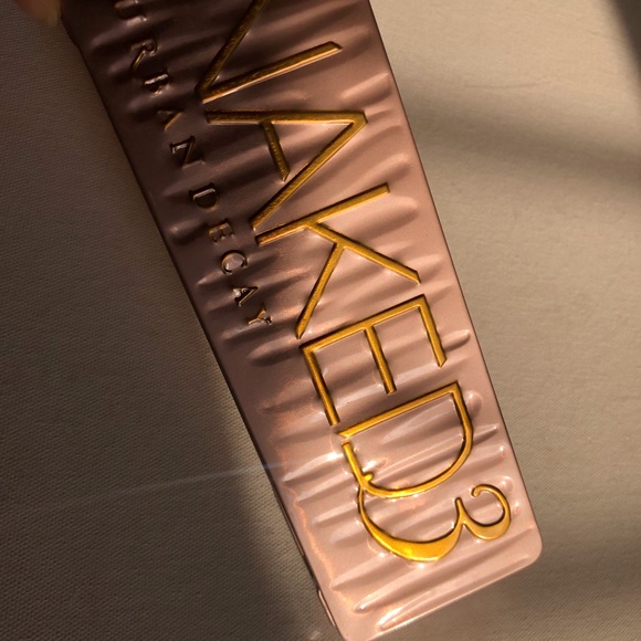 Eye shadow combo - Picture 6 of 14